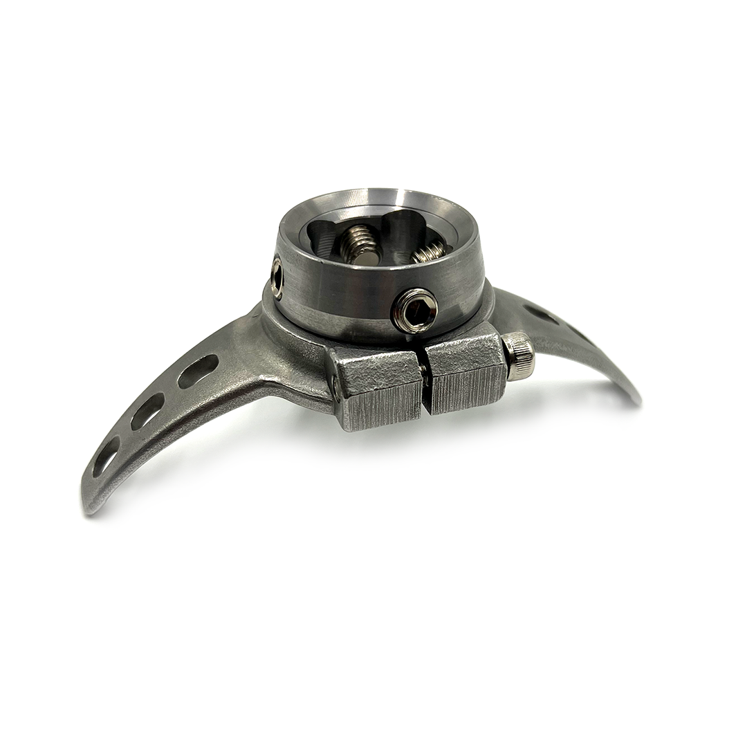 THREE PRONG ANCHOR WITH FEMALE ADAPTER / STAINLESS AS41-SS / TOI